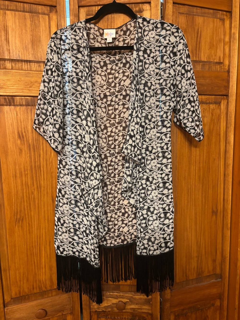 LuLaRoe Black and White Floral Fringe Kimono Vest